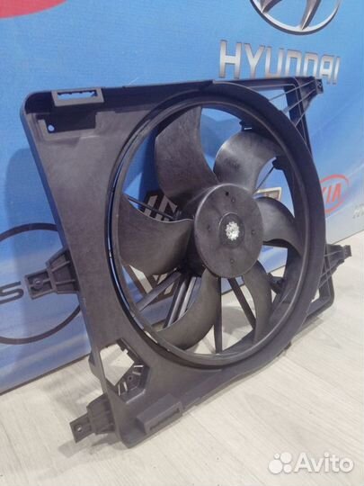 Вентилятор радиатора охлаждения двигателя диффузор