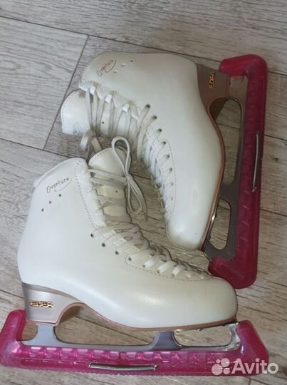 Edea overture 255 Фигурные коньки