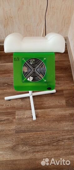 Подставка для педикюра с пылесосом