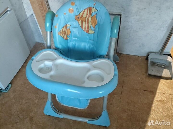 Стульчик для кормления