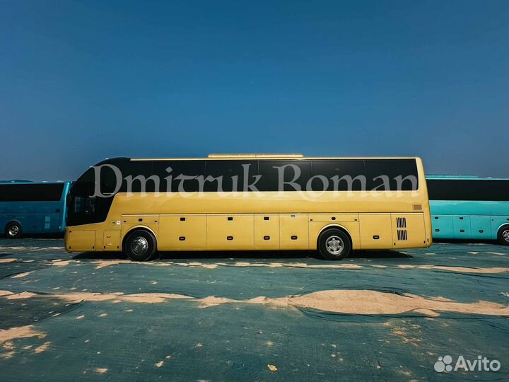 Туристический автобус Zhong Tong LCK6127H Compass, 2024