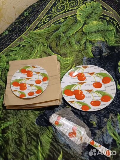 Набор тарелок+набор для торта новый