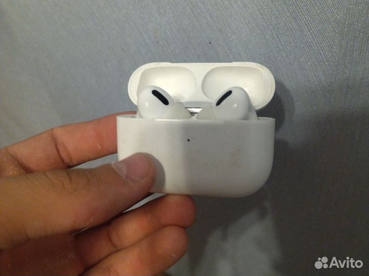 Беспроводные наушники