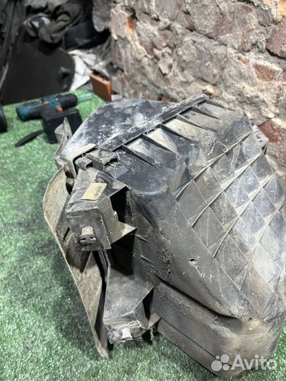 Корпус воздушного фильтра 1.8T AEB vw passat b5