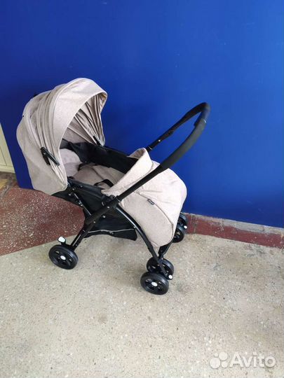 Коляска прогулочная 