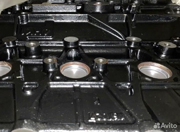 Блок цилиндров Isuzu 4HK1