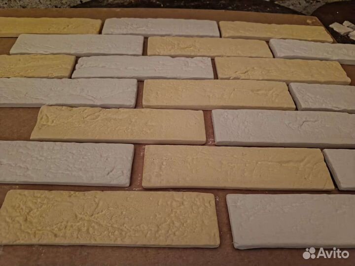 Плитка настенная гипсовая