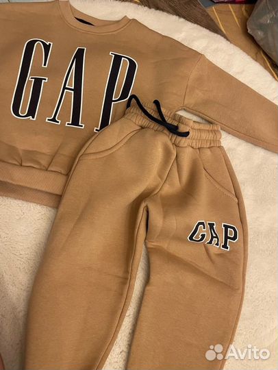 Костюм GAP