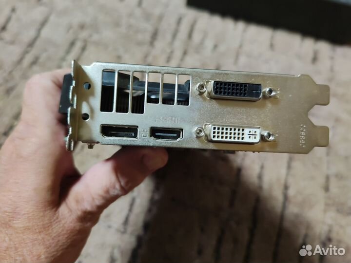 Видеокарта sapphire Radeon HD7950 3GB