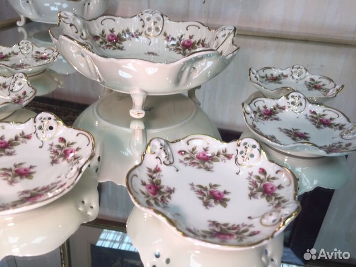 Набор посуды Розенталь антикварный розы