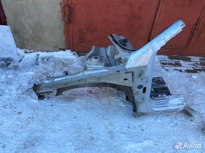 Лонжерон передний левый Volkswagen Passat B6