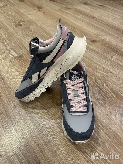 Кроссовки Reebok Classic Leather Legacy