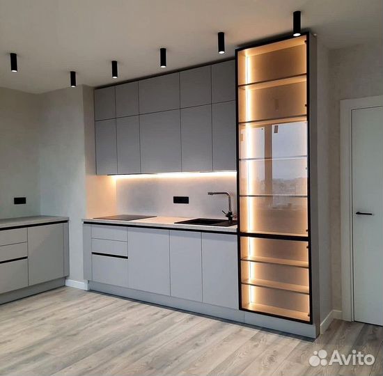 Кухонный гарнитур на заказ под ключ
