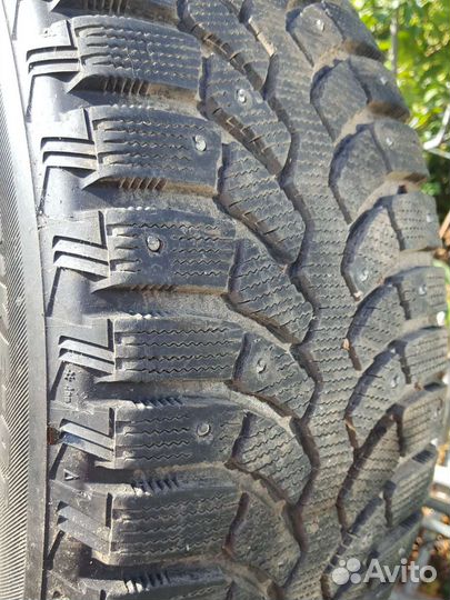 Bridgestone Blizzak Ice 235/55 R17