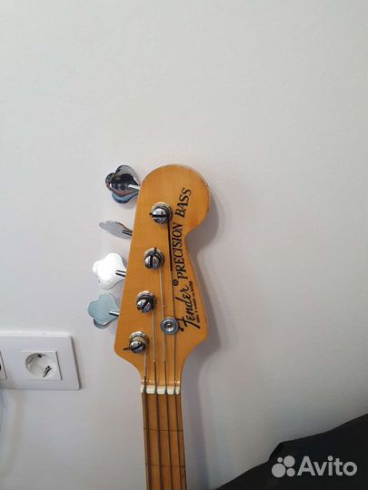 Бас гитара Musima action bass