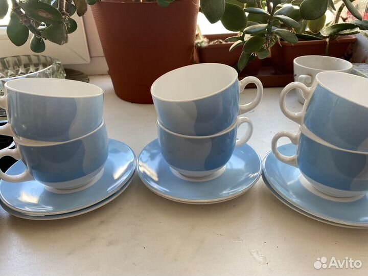 Нежные Чашки с блюдцами