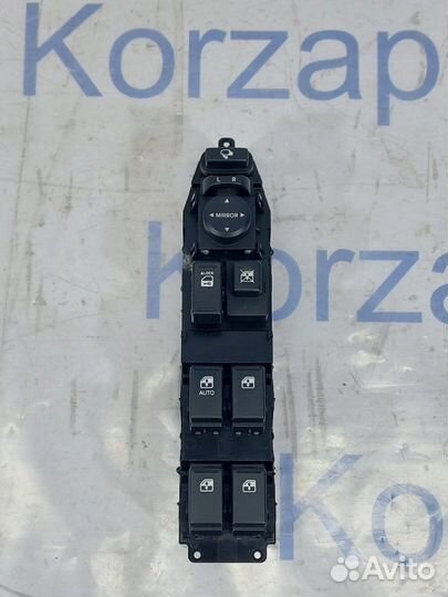 Блок управления стеклоподъемниками Kia Mohave HM