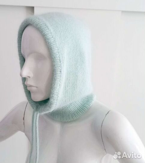 Капор вязаный из пуха норки