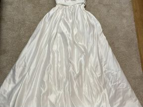 Новое длинное свадебное платье Milomoor