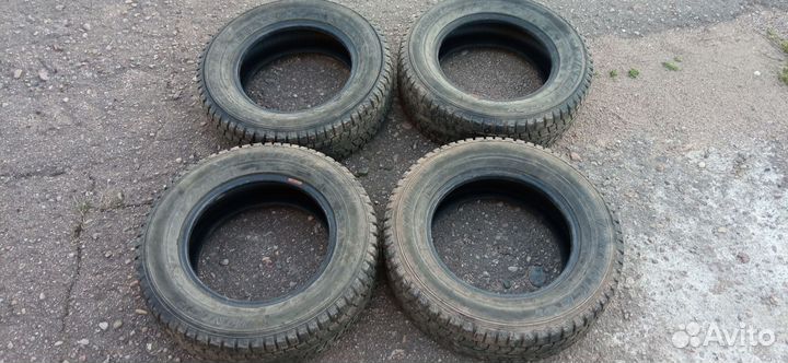 Dunlop SP Winter Ice 01 185/70 R14