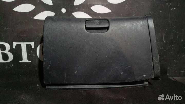 Бардачек Hyundai Sonata 4