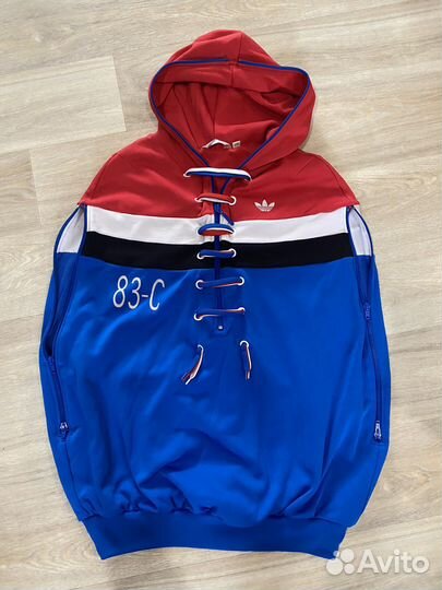 Adidas originals толстовка без рукавов ретро