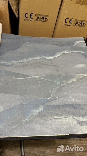 Обои бронь Елизавета