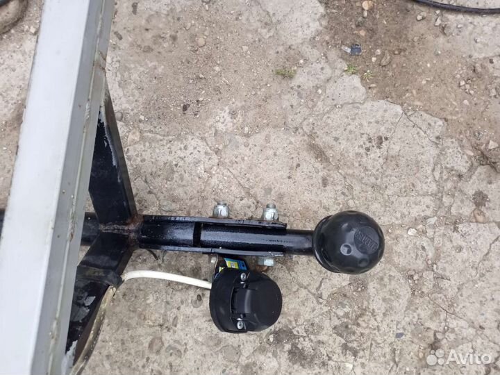 Фаркоп ваз 212140