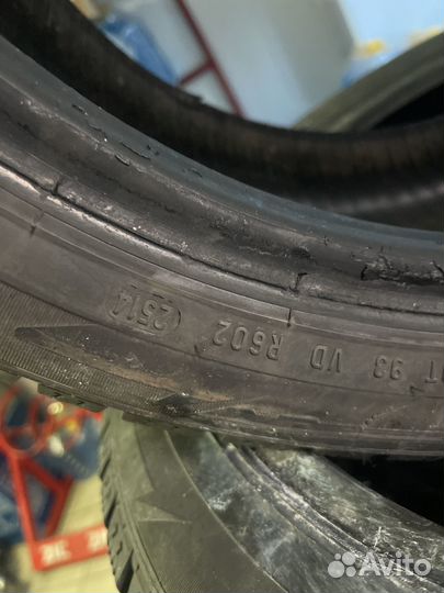 Pirelli P Zero 245/40 R18 97H