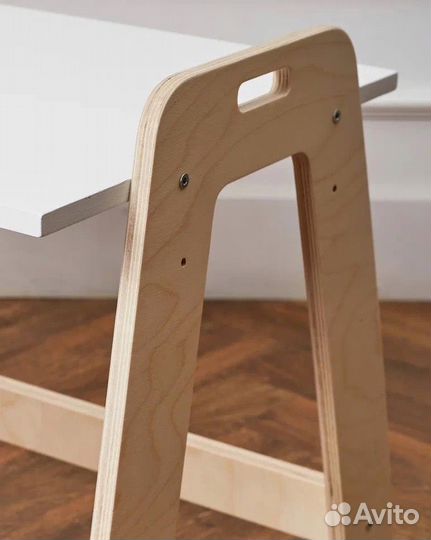 Детский стол и стул