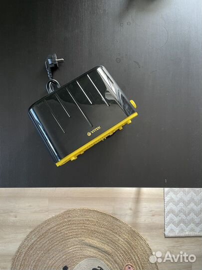 Тостер новый