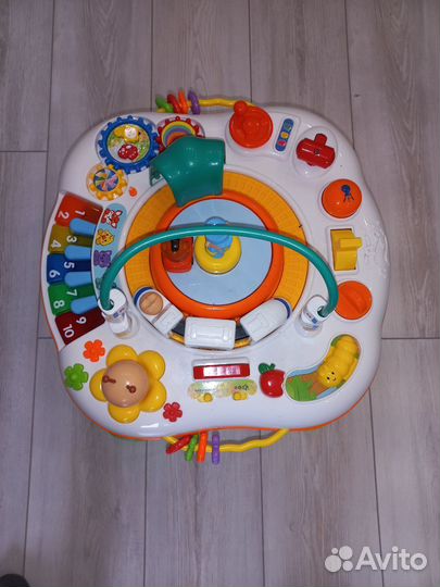 Столик игровой