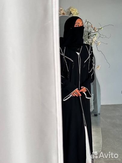 Абая в комплекте с шейлой