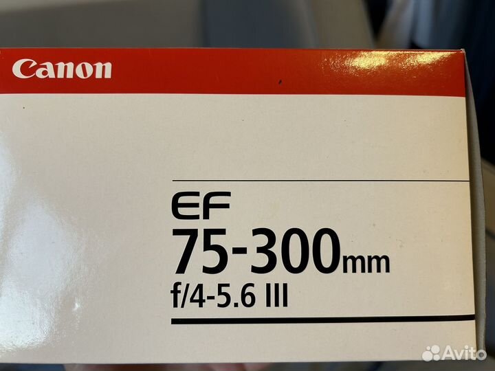 Зеркальный фотоаппарат Canon 650d