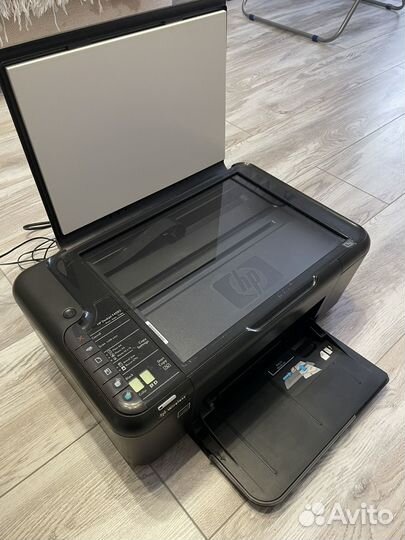 Принтер HP deskjet F4583