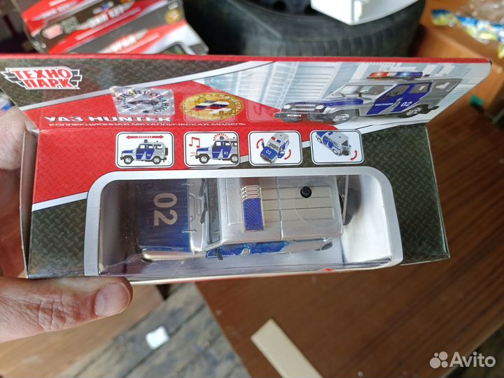 Модель УАЗ Hunter полиция