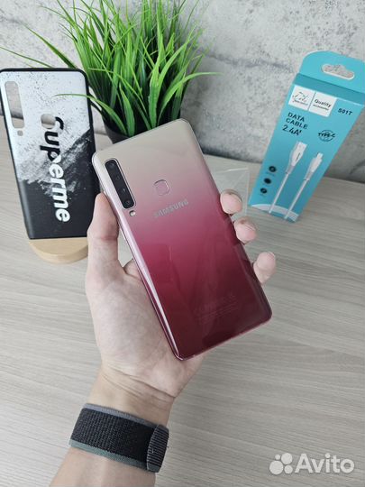 Samsung Galaxy A9 (2018), 6/128 ГБ