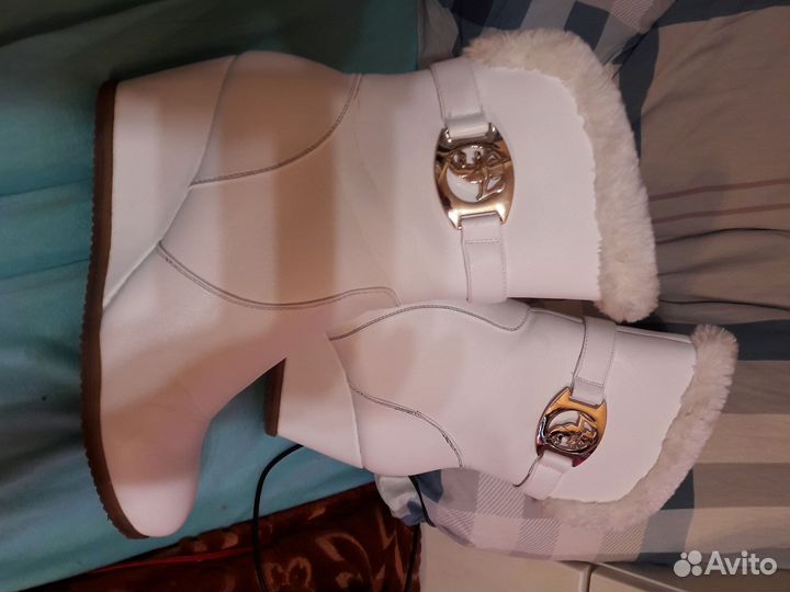 Сапожки женские 41р Taccardi