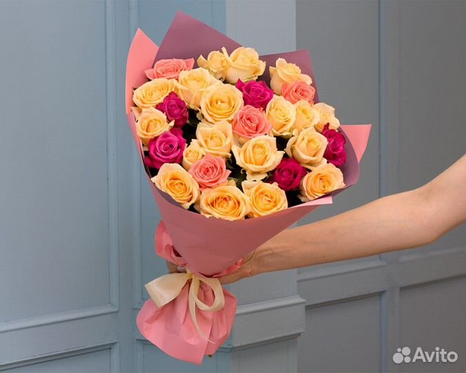 Букет из 25 роз микс 50-60 см в матовой пленке