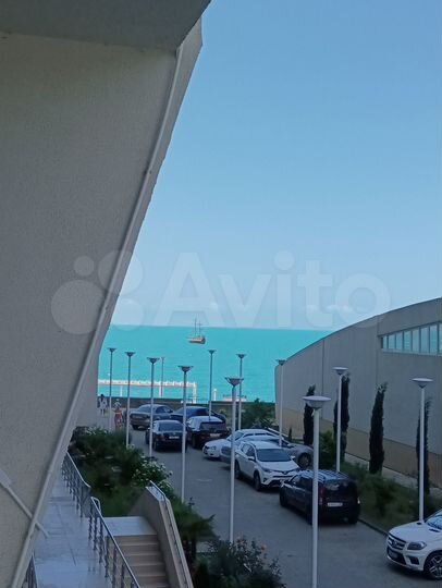 2-к. квартира, 63 м², 3/16 эт.