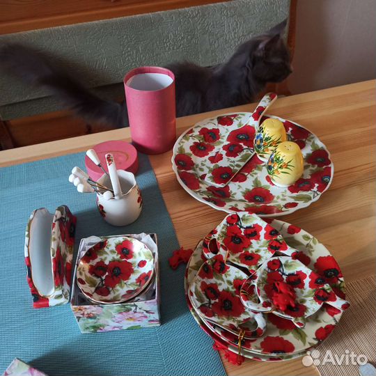 Посуда маки
