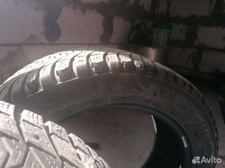 Michelin X-Ice North 3 215/55 R17