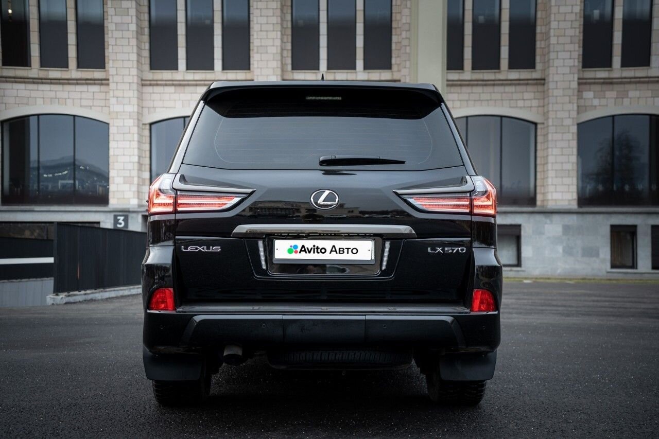 Lexus LX: фото владельца