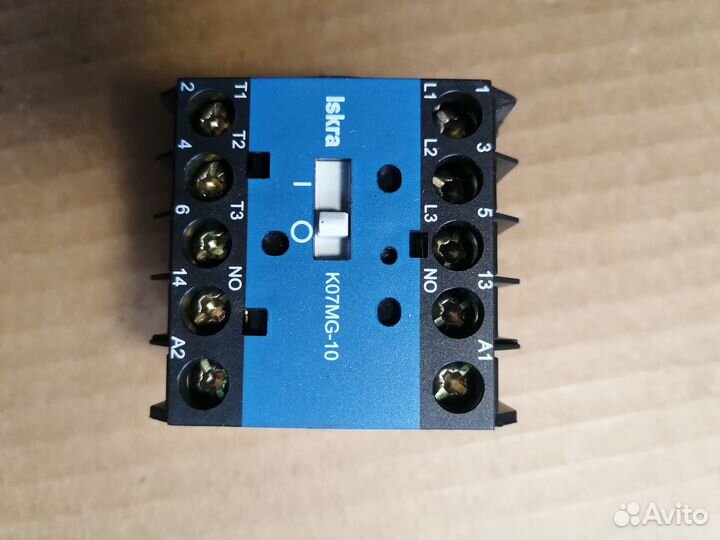 Миниконтактор Iskra K07MG-10, пускатель