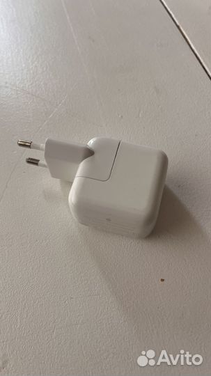 Зарядный блок iPhone 12w