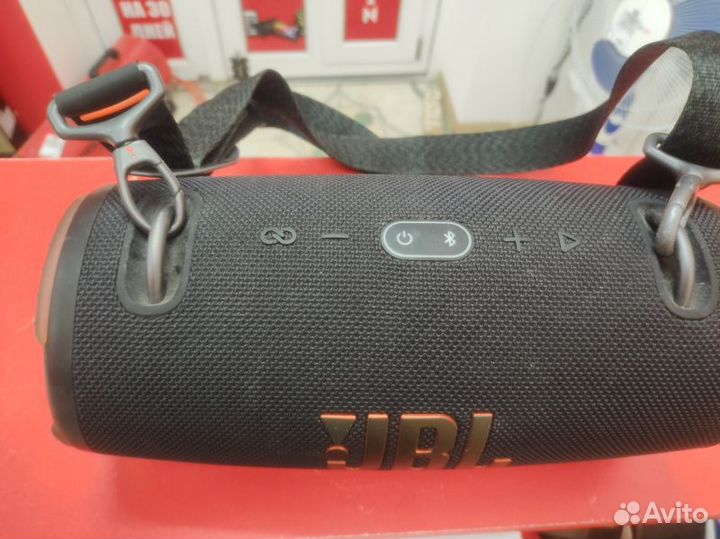 Блютуз колонка JBL Xtreme 3