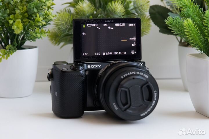Sony NEX-5T + Комплект