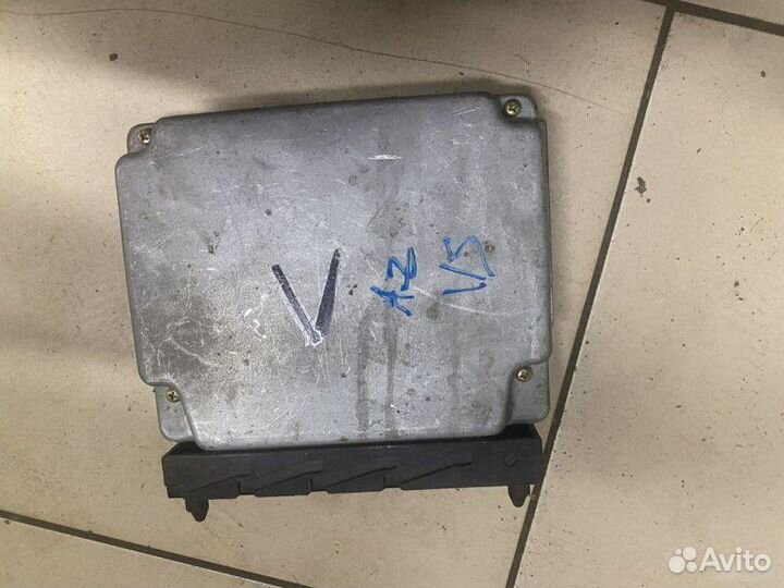 Блок управления двс Volvo