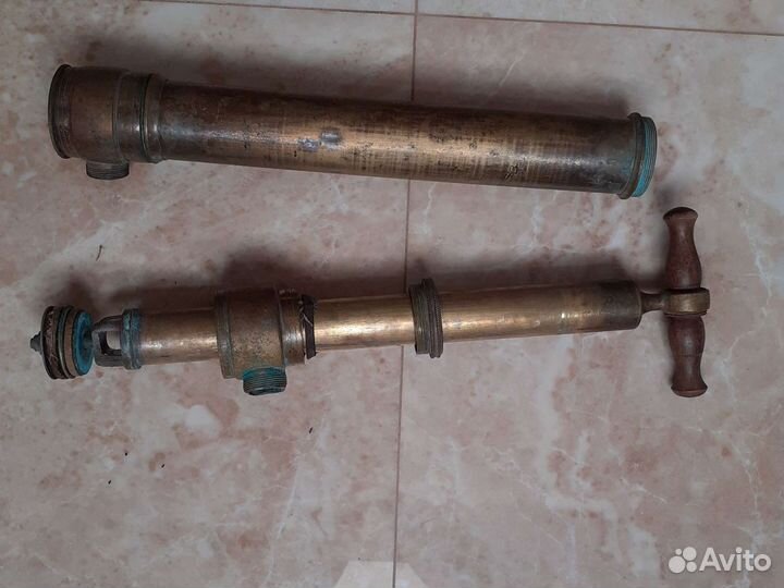Антикварный насос для воды,латунь