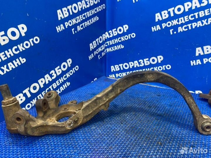 Задний правый поворотный кулак Hyundai Sonata 4